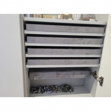 Ящики в шкаф для хранения украшений из светло-серой элитной замши