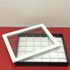 Планшет для хранения украшений с прозрачной съемной крышкой из стекла
